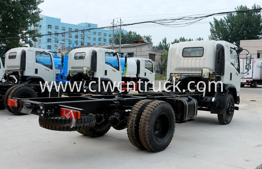 water carrying truck chassis 3